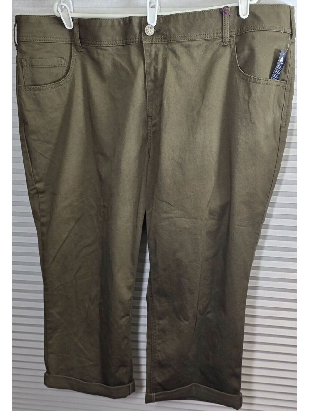 New Lane Bryant Capri Cropped Pants Plus Size 28 Olive Green Genius Fit Stretch